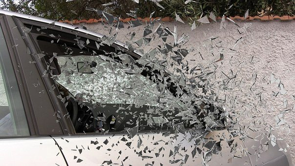Car Mirror Damage