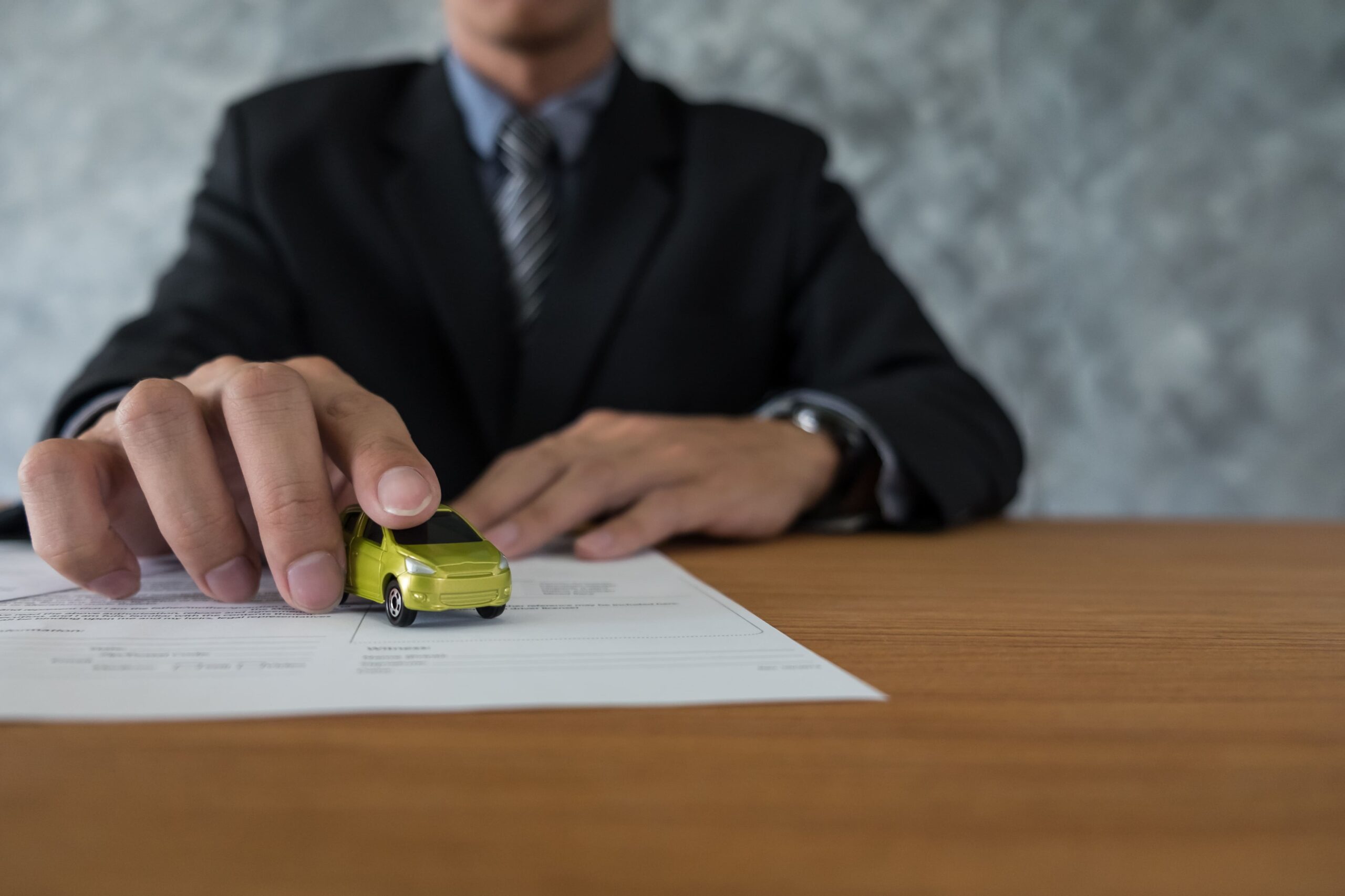 5280 Injury and Lampert & Walsh|Car Accident Lawyers in Centennial